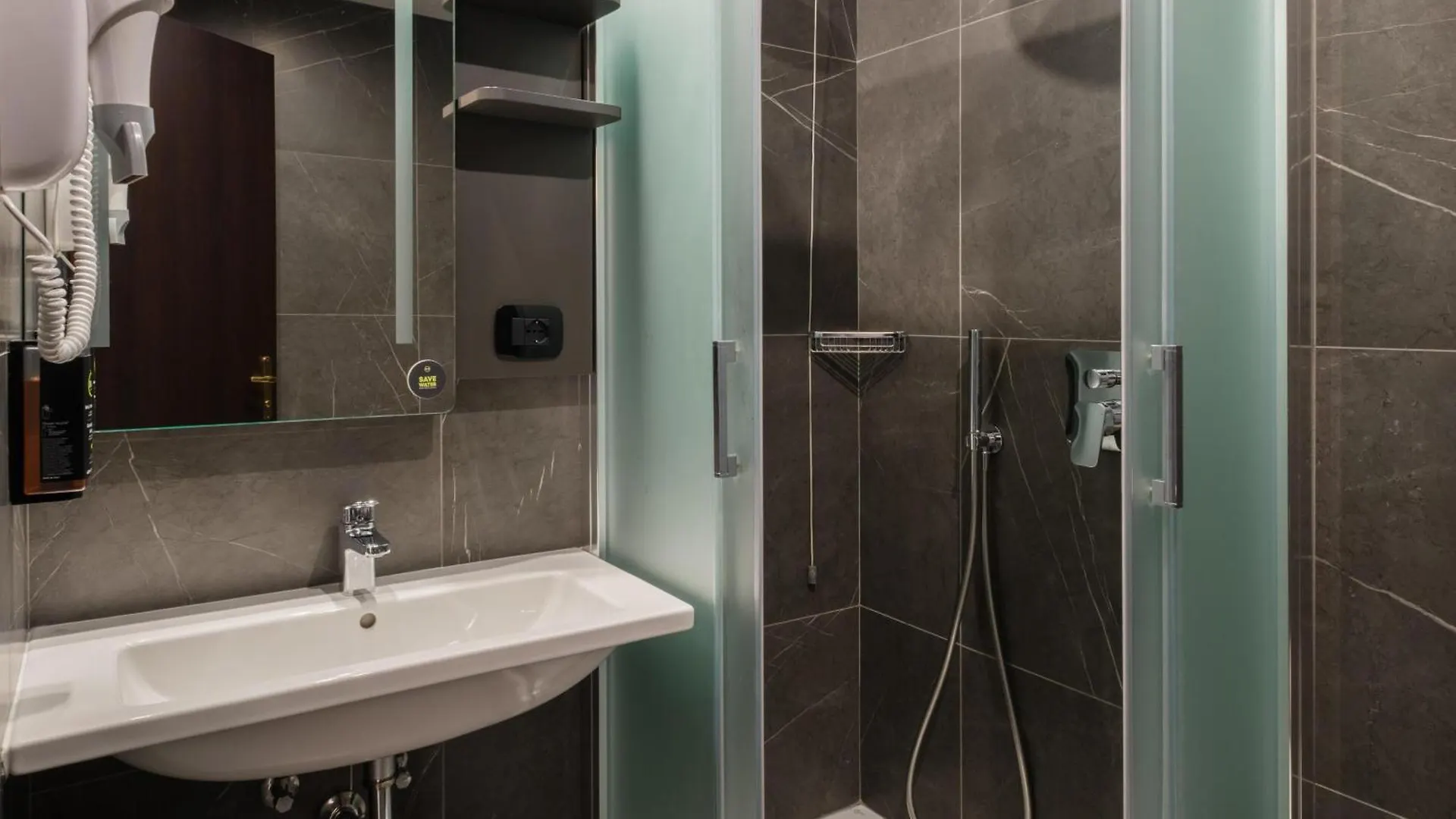 B&B Hotel Faenza
